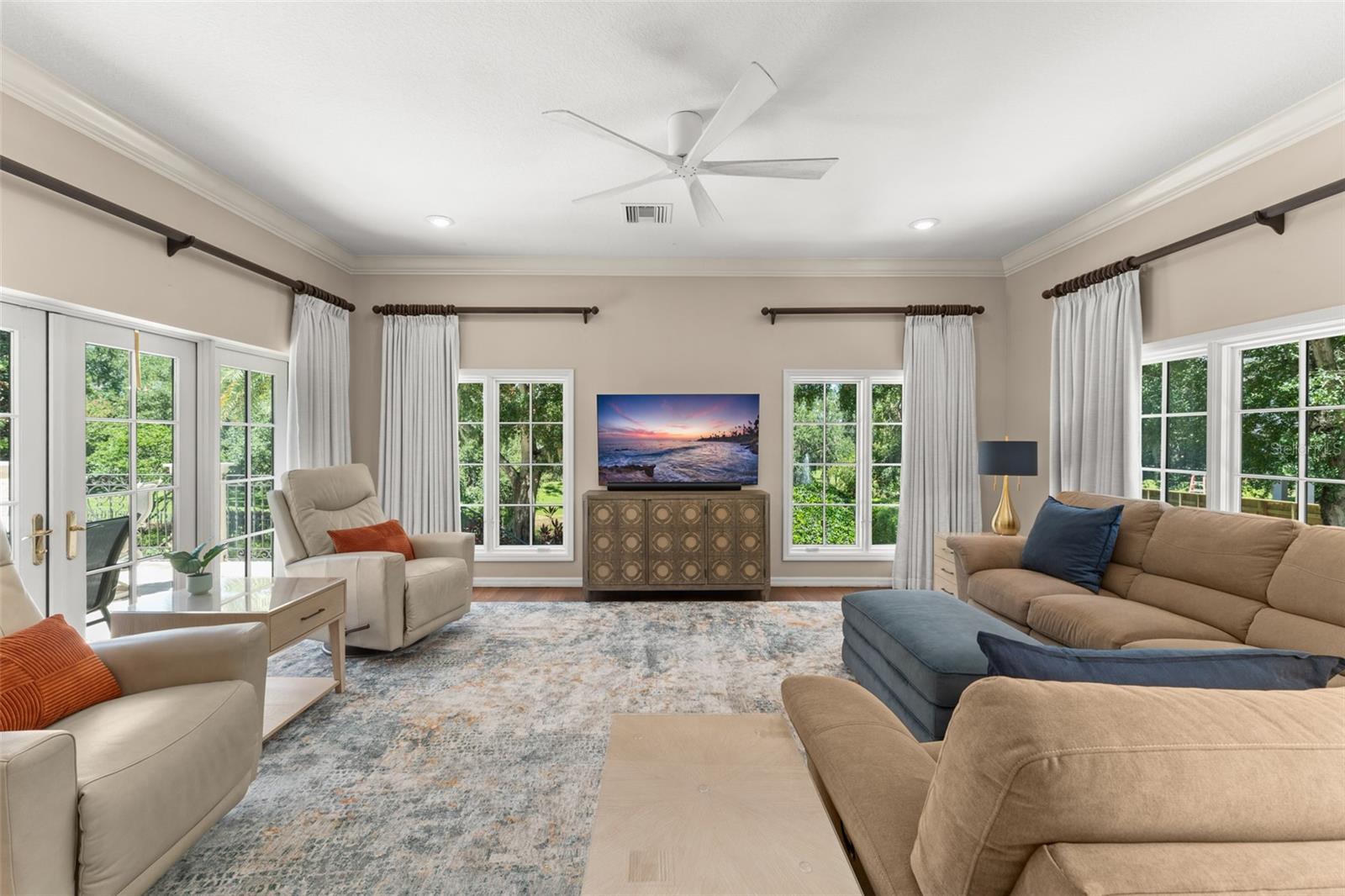 ISLEWORTH - Residential