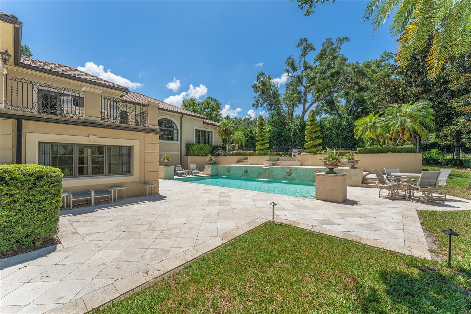 ISLEWORTH - Residential