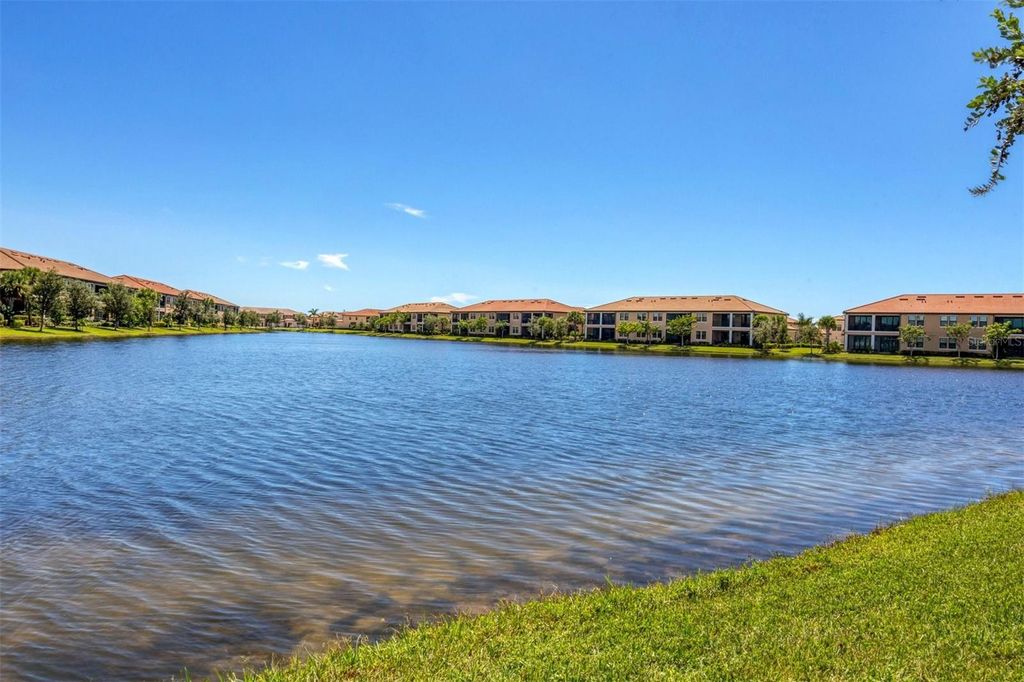 Photo of 10097 Cozy Grove Drive, Venice, FL 34293 (MLS # A4666321)