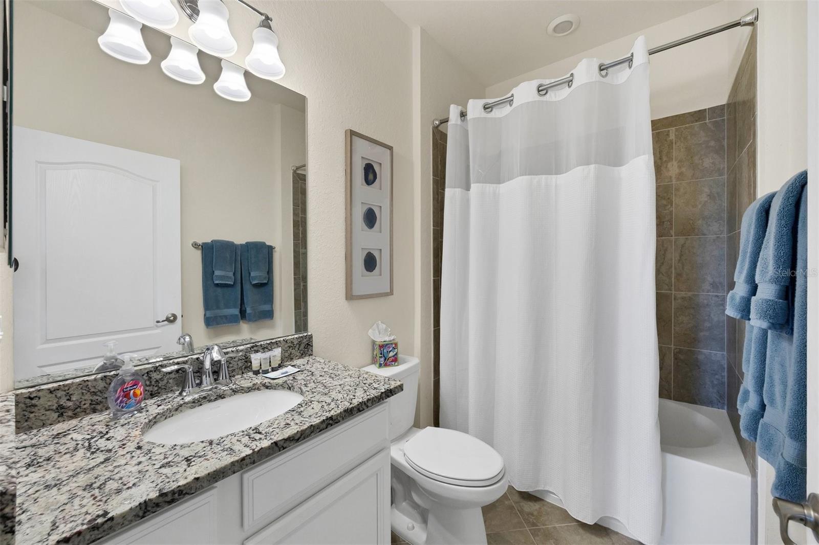 SARASOTA NATIONAL - Residential