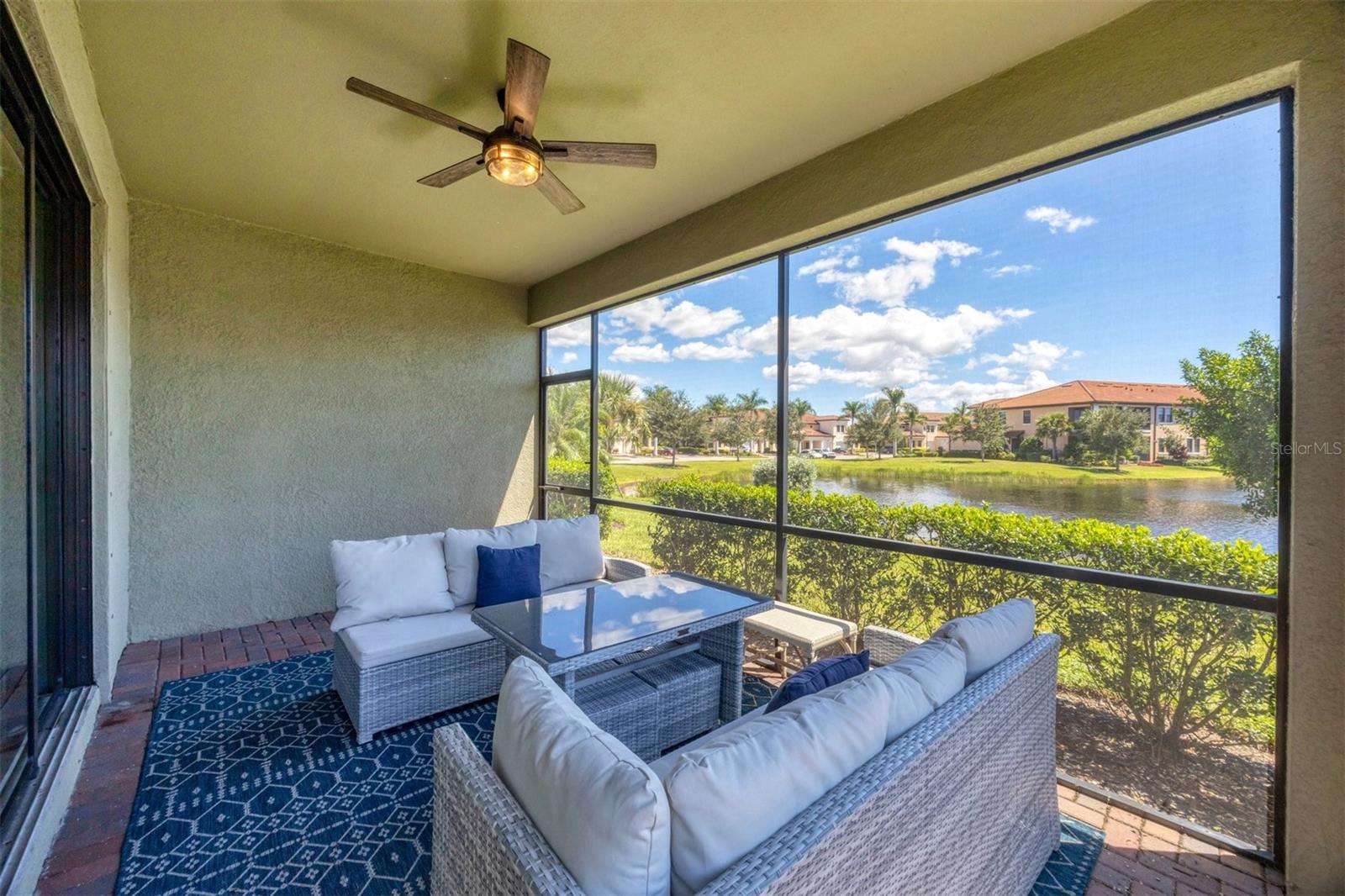 SARASOTA NATIONAL - Residential