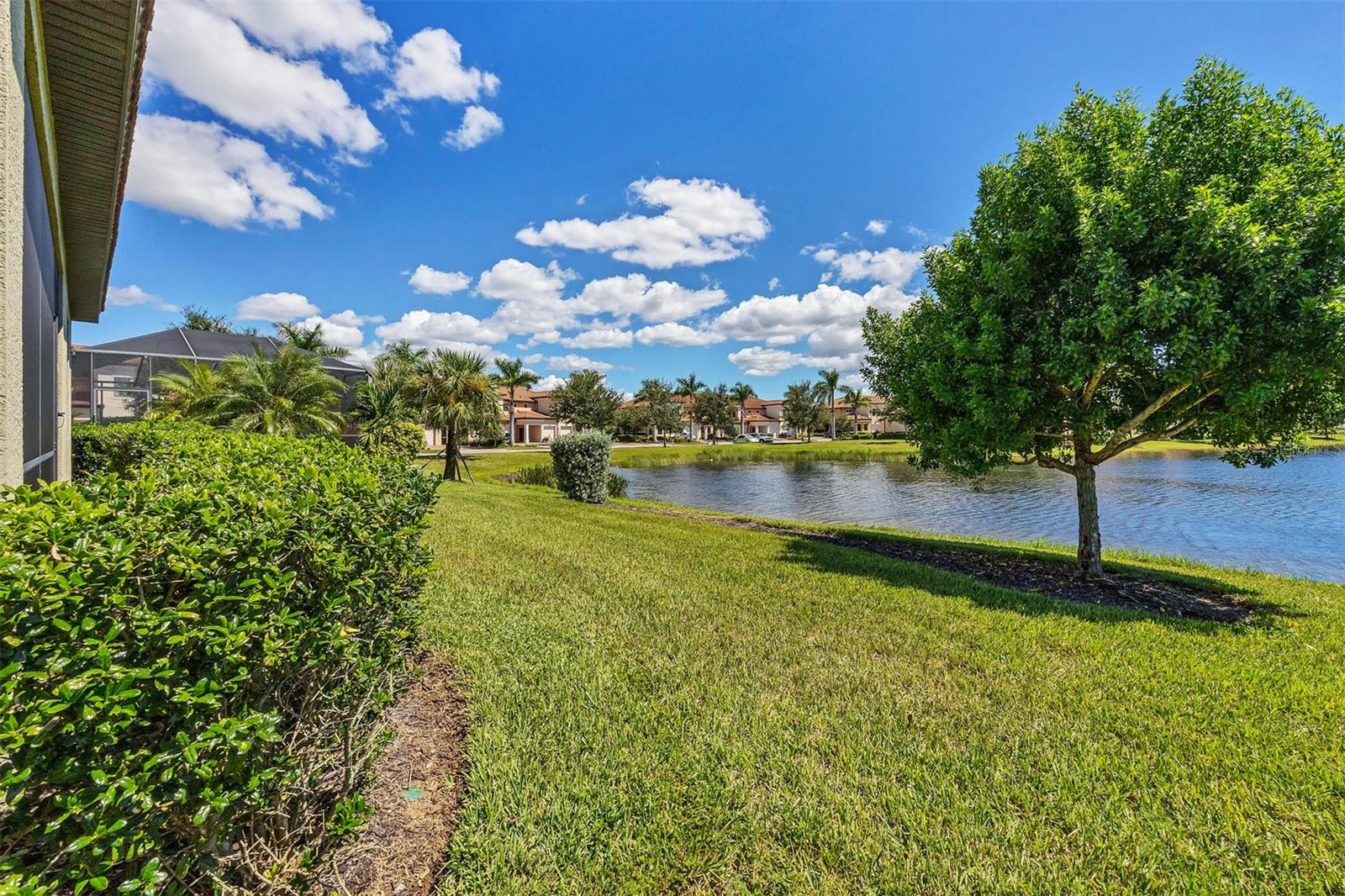 SARASOTA NATIONAL - Residential