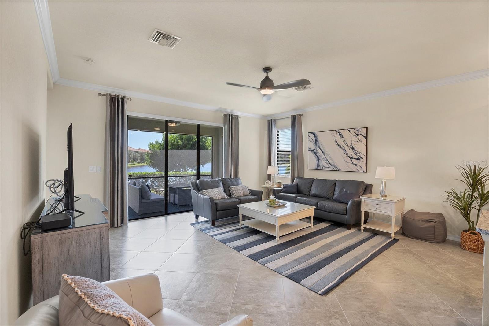 SARASOTA NATIONAL - Residential