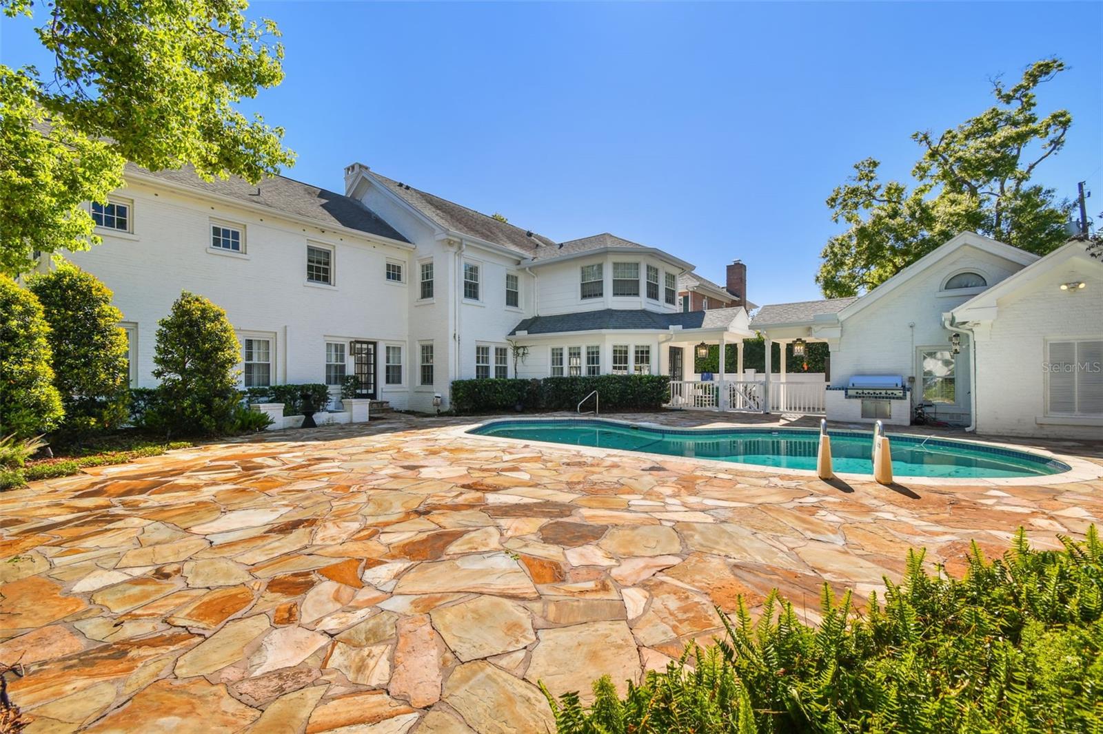 GOLF VIEW PLACE - Residential