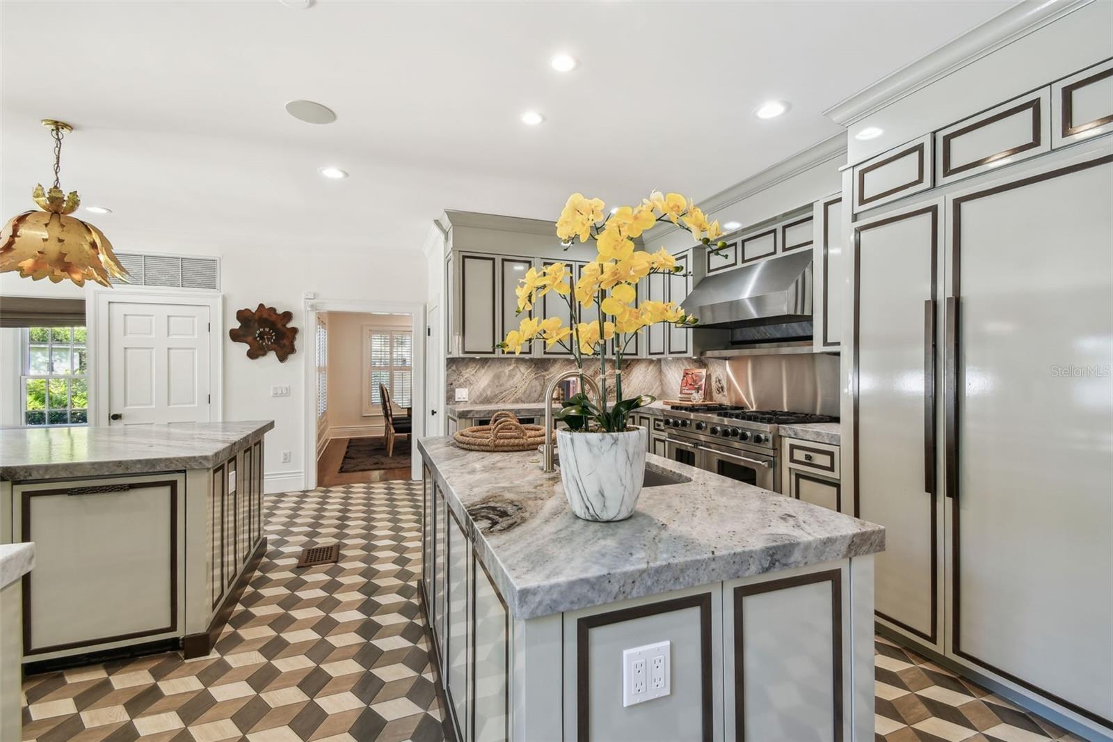 GOLF VIEW PLACE - Residential