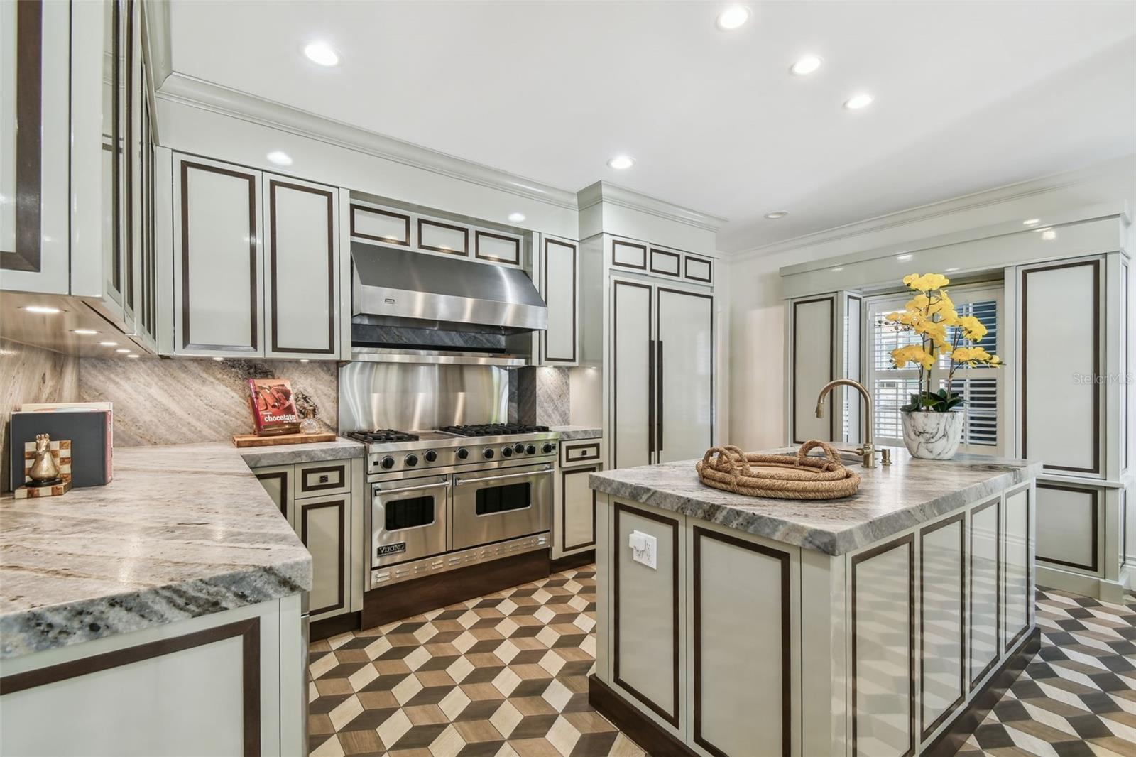 GOLF VIEW PLACE - Residential