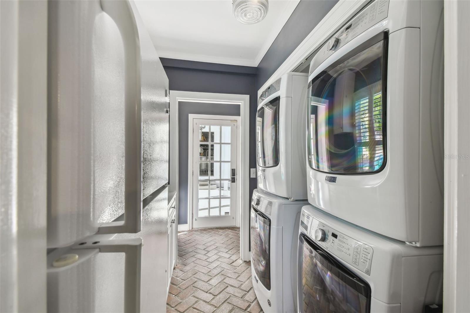 GOLF VIEW PLACE - Residential