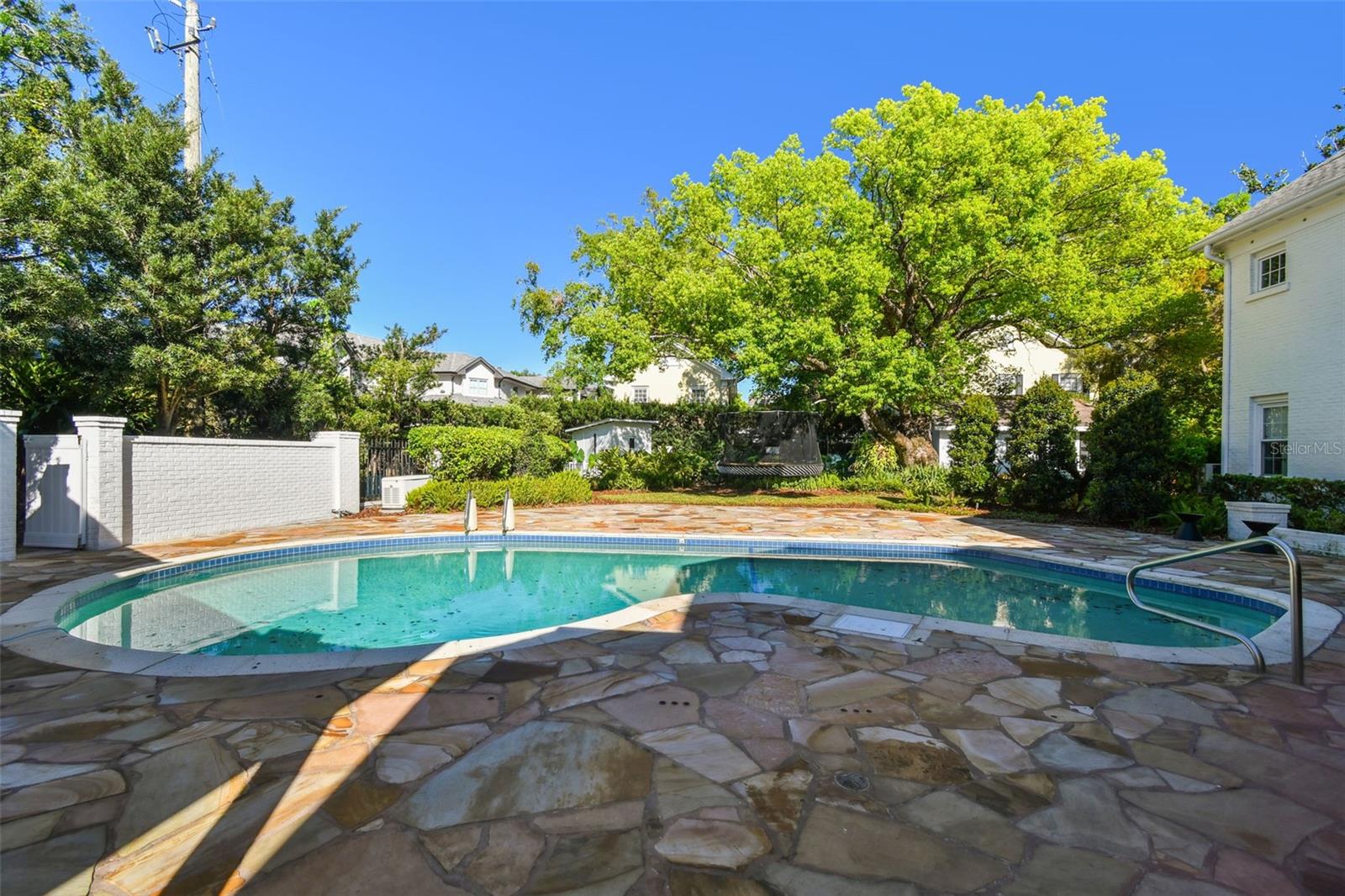 GOLF VIEW PLACE - Residential