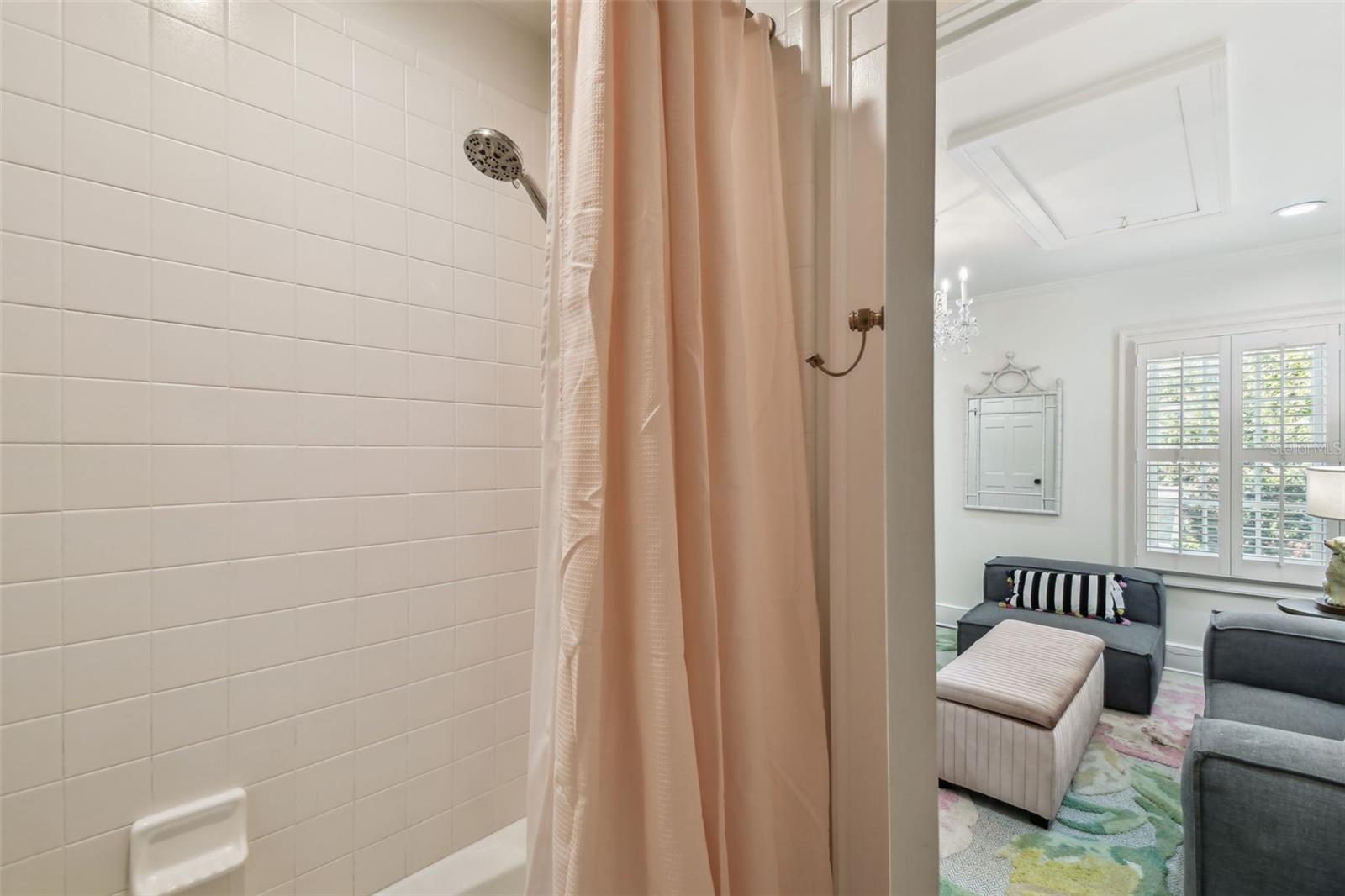 GOLF VIEW PLACE - Residential