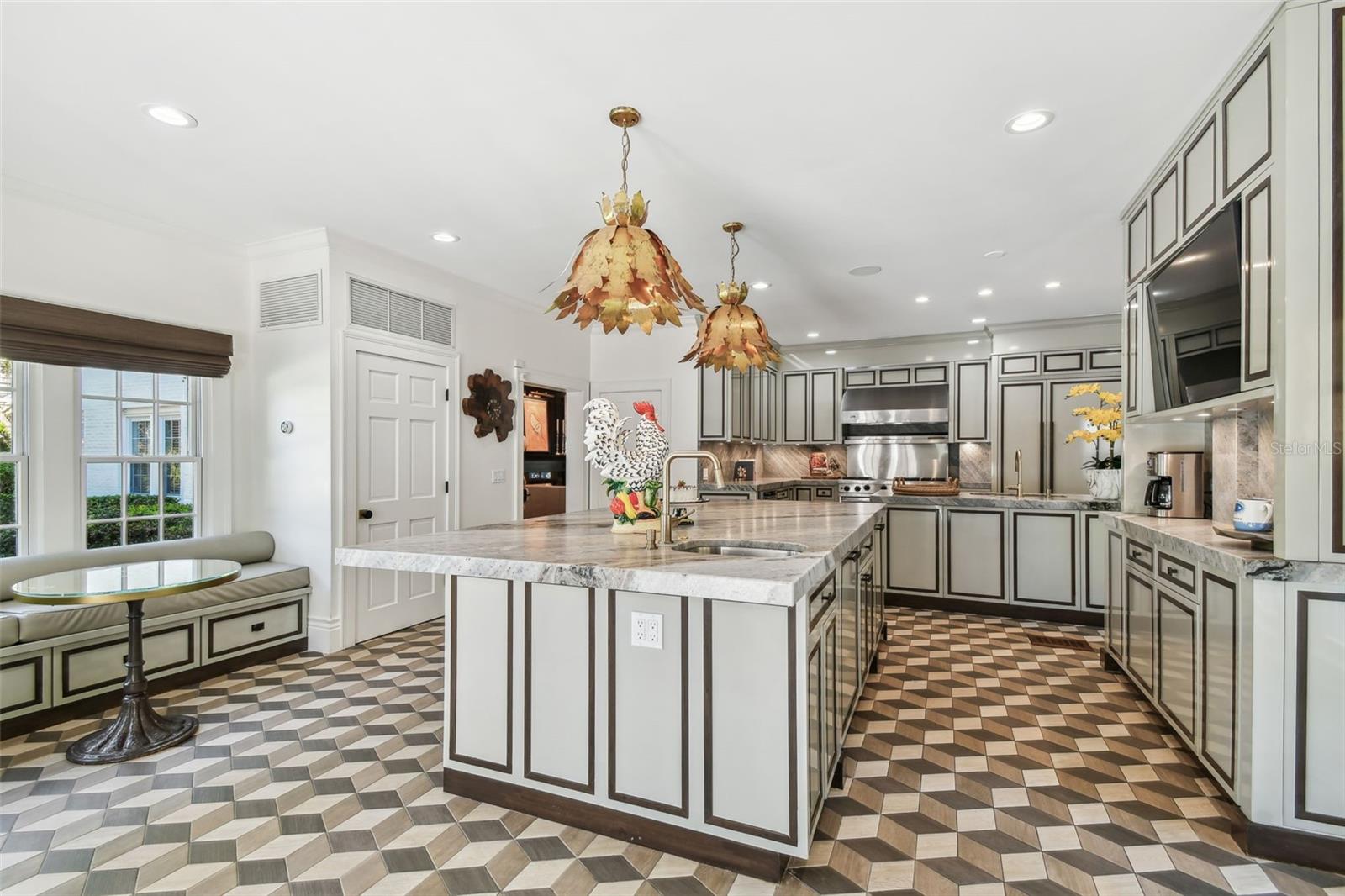 GOLF VIEW PLACE - Residential