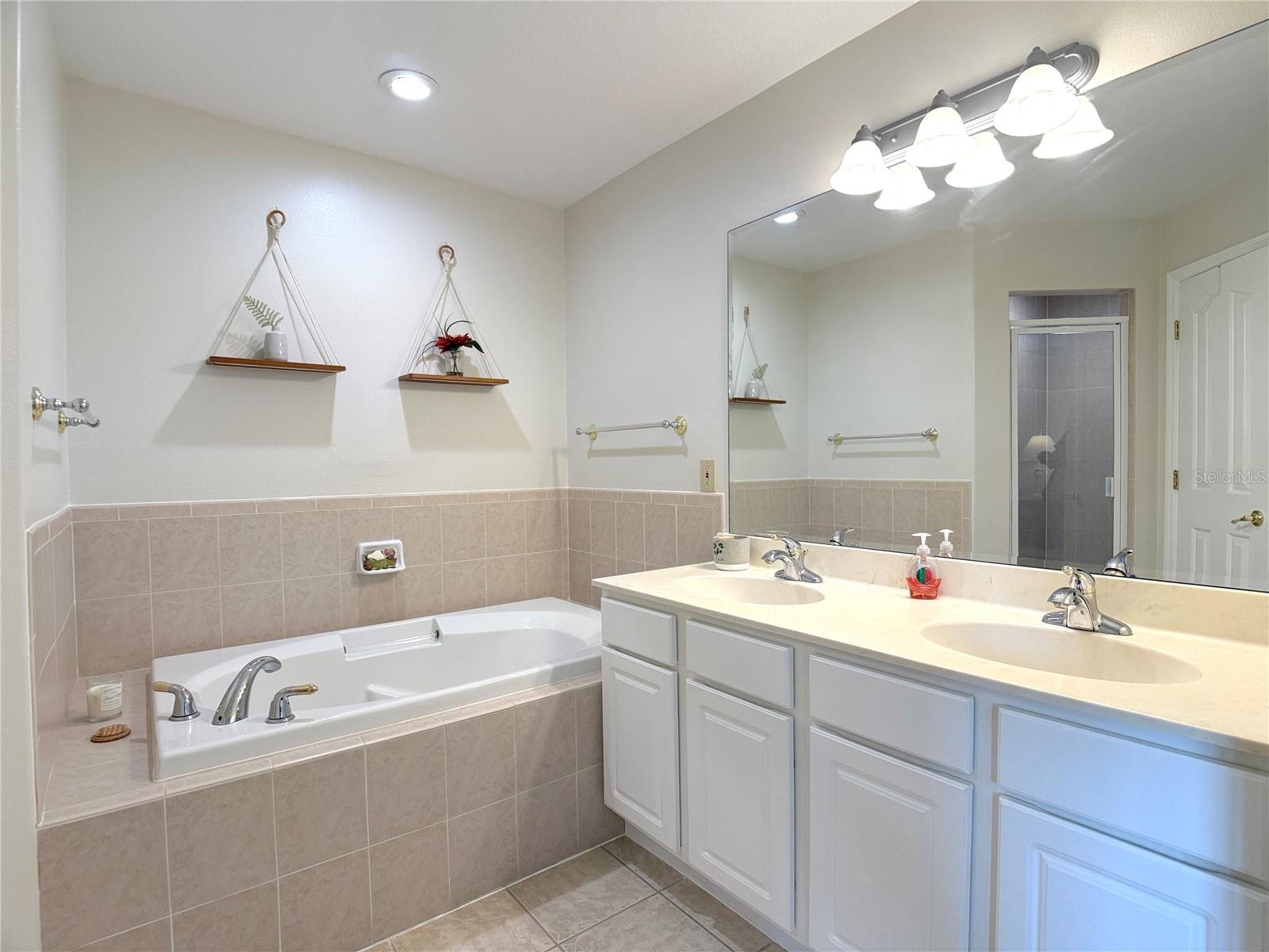 VISTA PARK PH 02 - Residential Lease