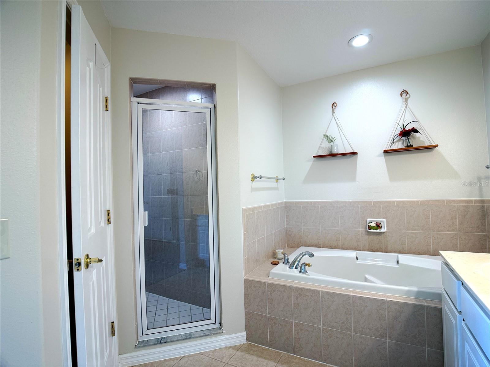 VISTA PARK PH 02 - Residential Lease