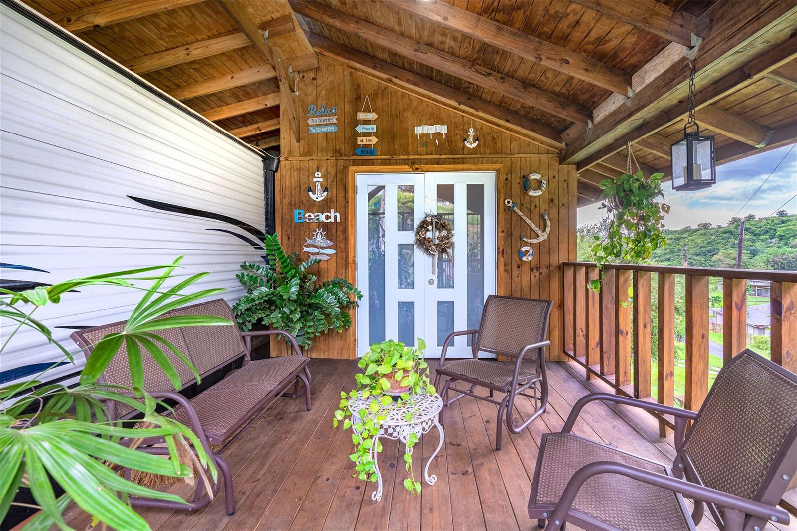 GUANIQUILLA WARD - Residential