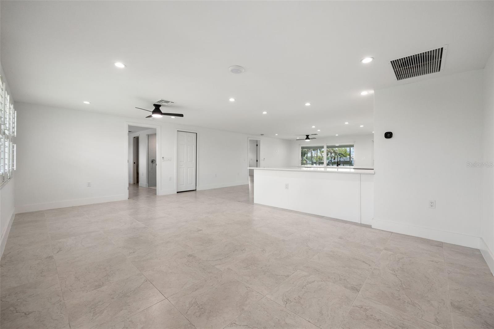 1464 DEER CREEK DRIVE