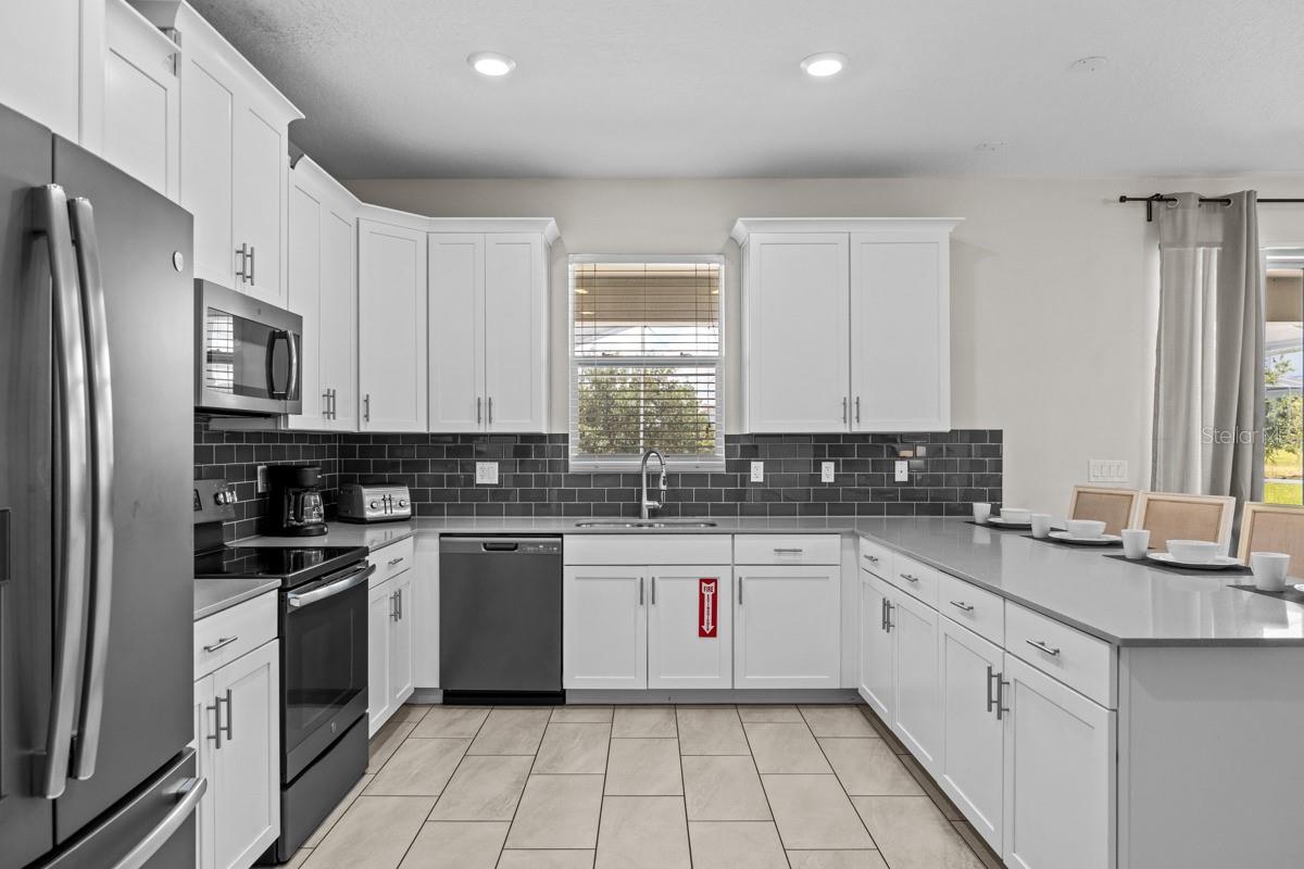 8822 INTERLOCKING COURT