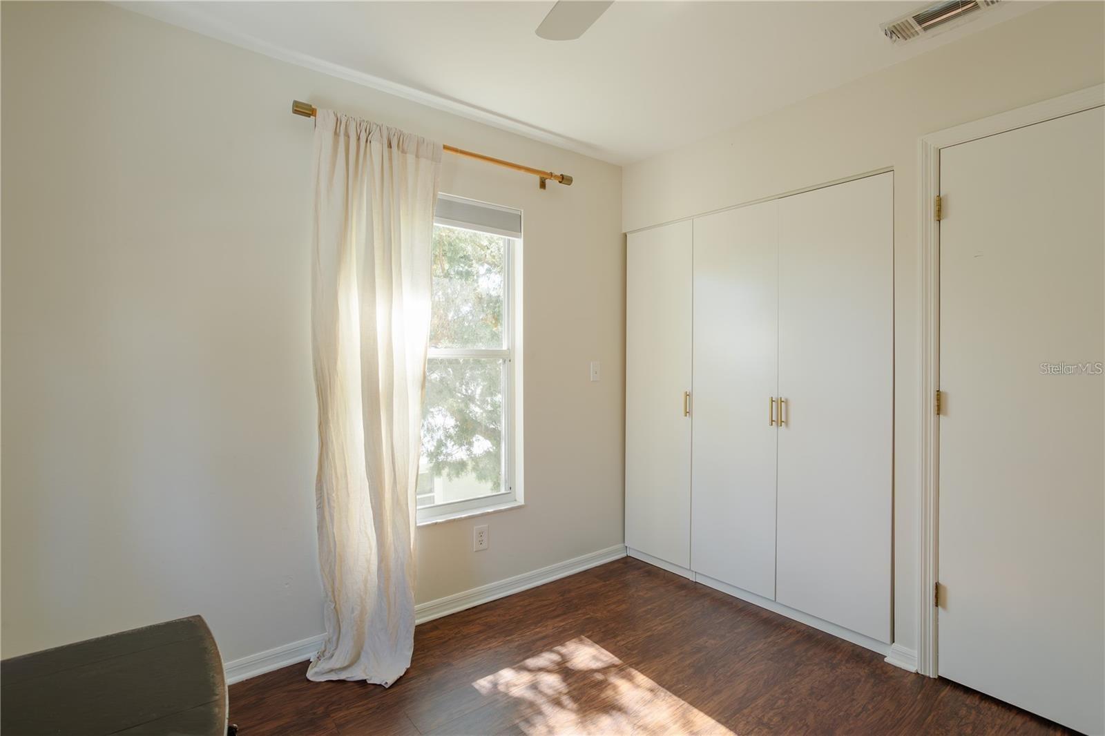 SARASOTA BAY PARK - Residential