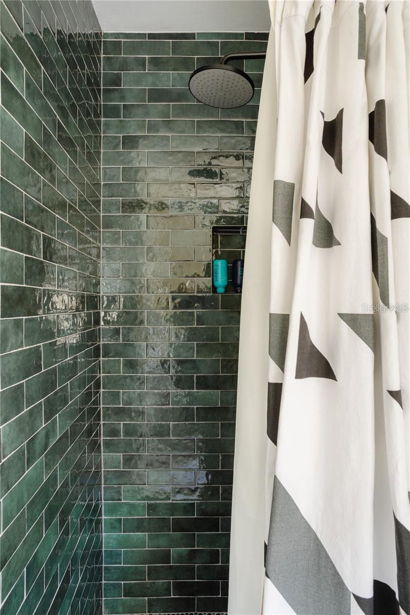 SARASOTA BAY PARK - Residential