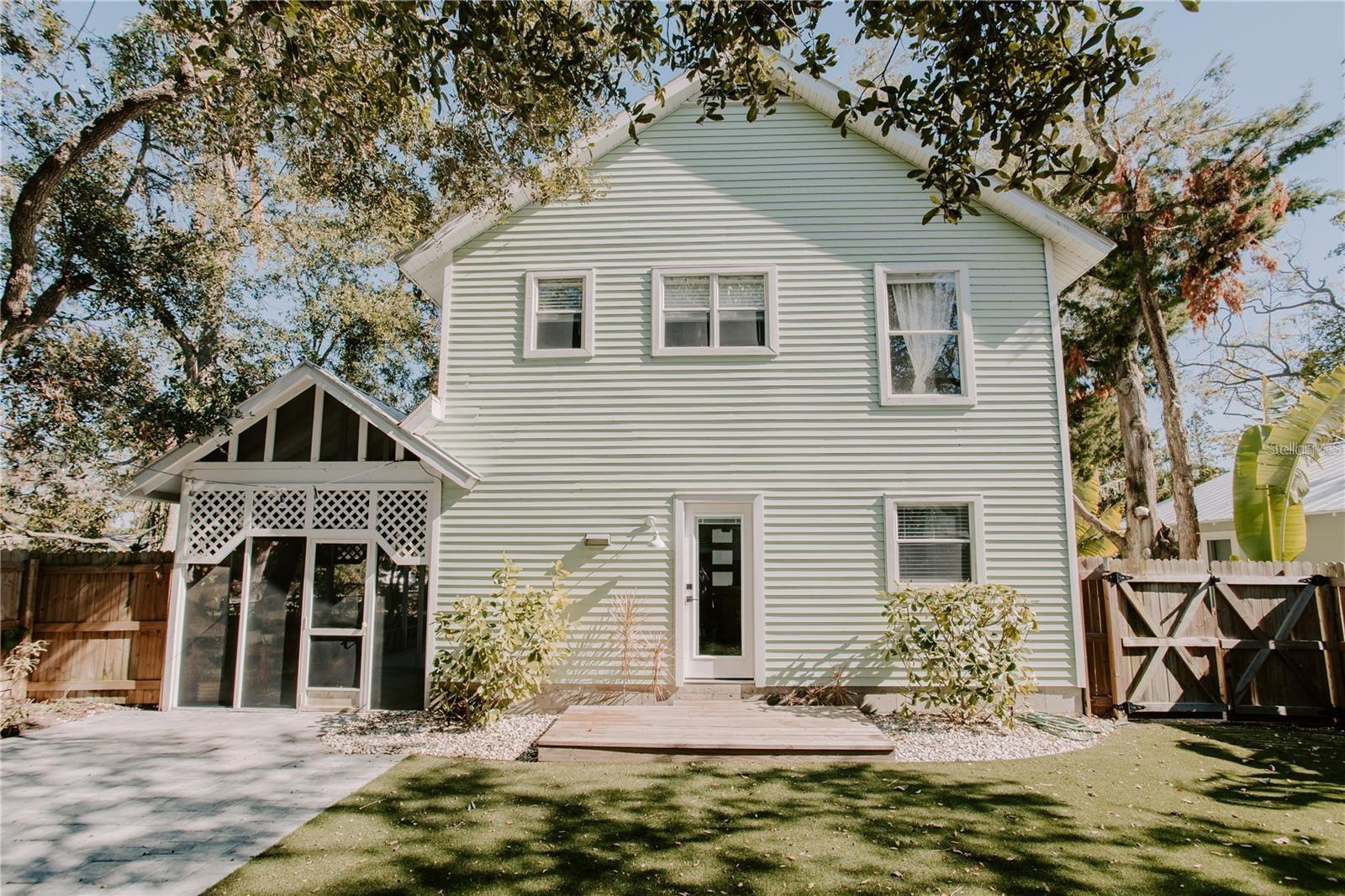 SARASOTA BAY PARK - Residential