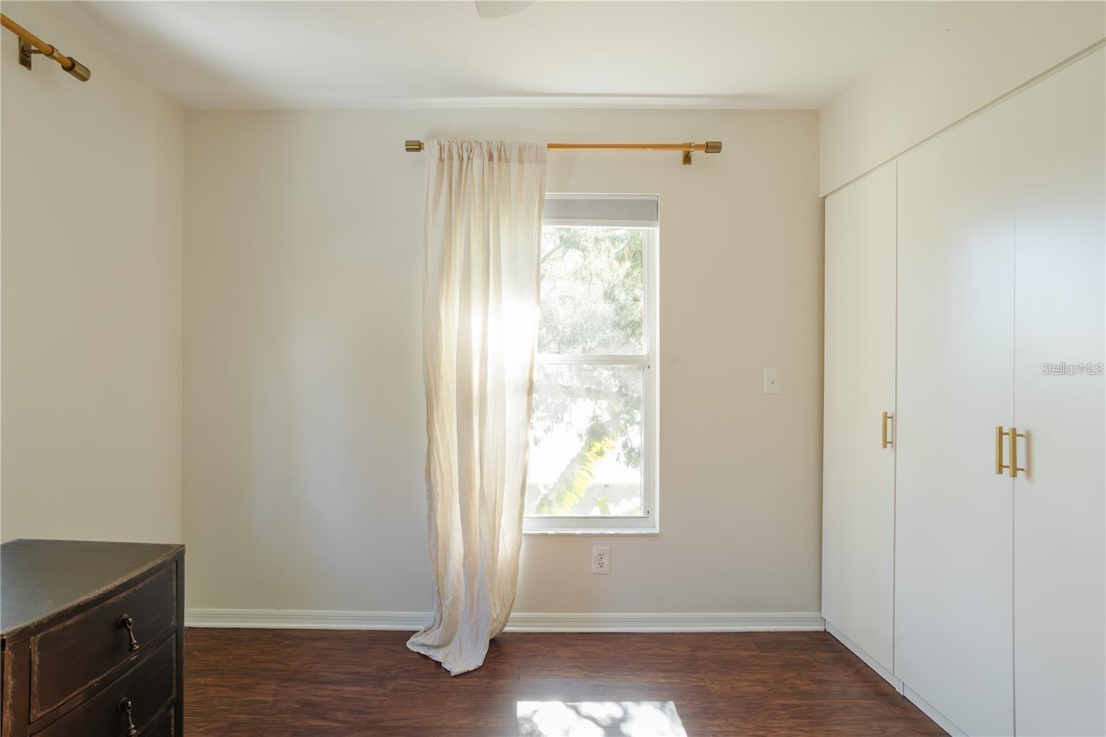 SARASOTA BAY PARK - Residential