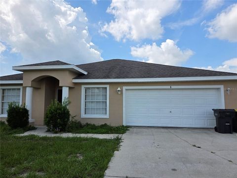Photo of 8 Sawfish Court, Poinciana, FL 34759 (MLS # S5154299)