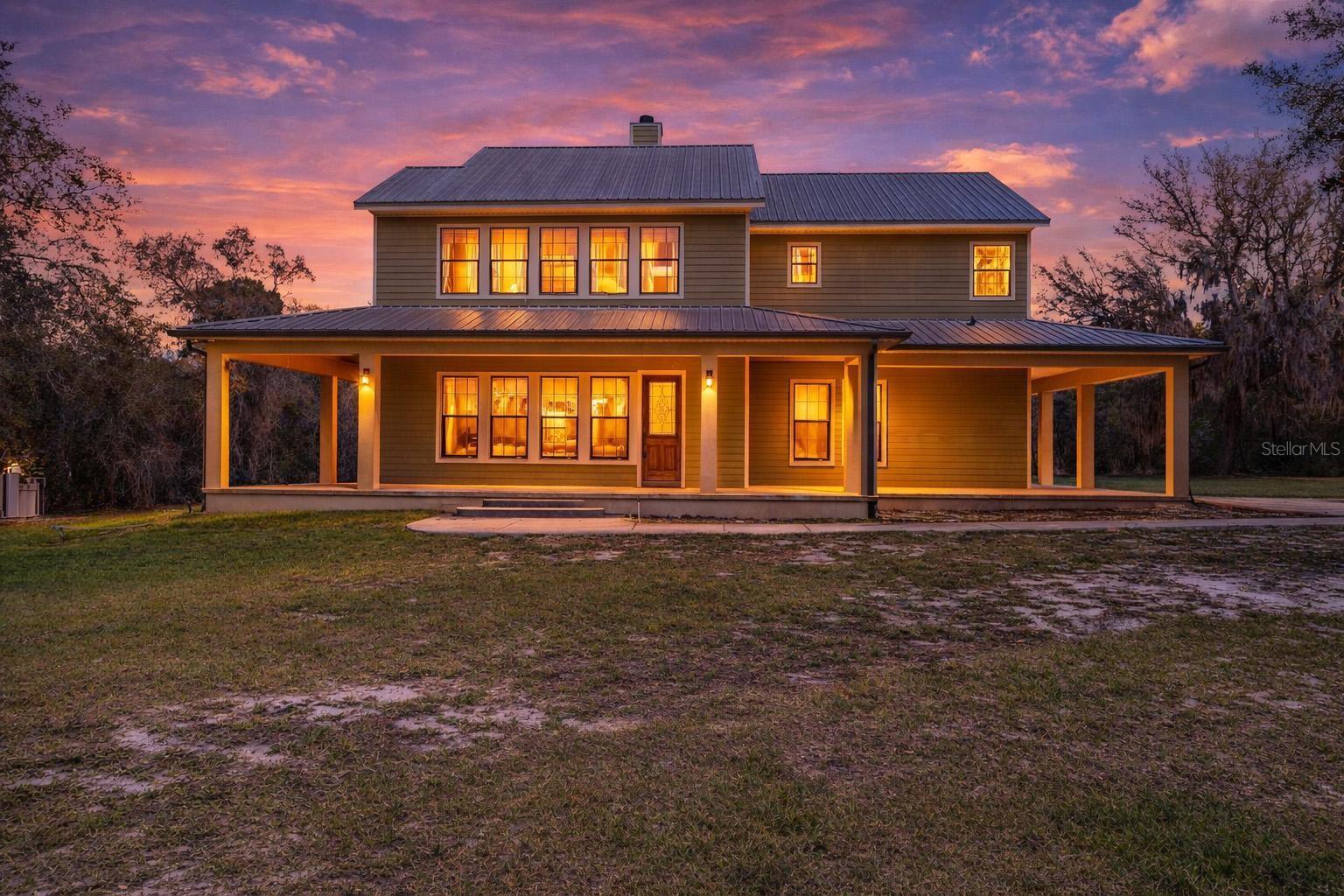 CAMBRIDGE VILLAS - Residential