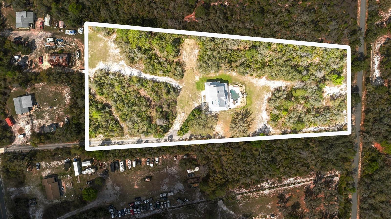 CAMBRIDGE VILLAS - Residential