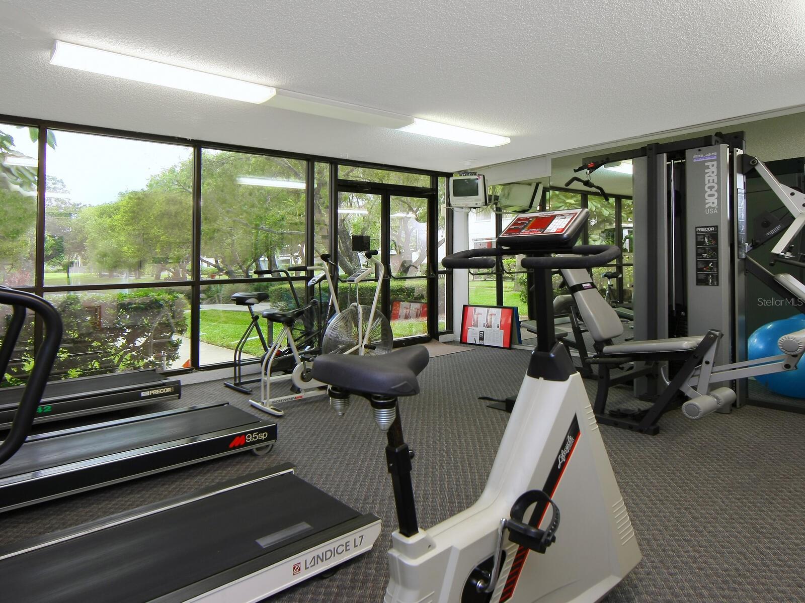 EXCELSIOR BEACH TO BAY 4 - Residential