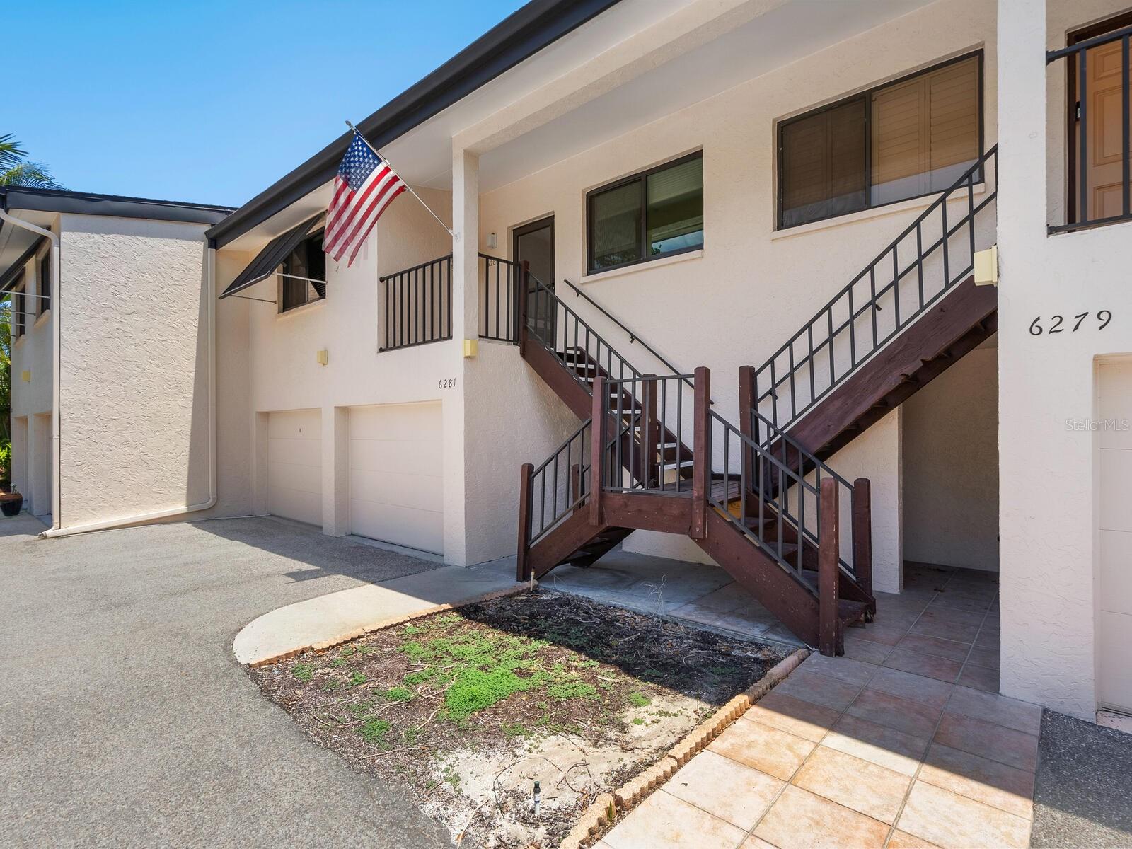 6281 MIDNIGHT PASS ROAD 6281