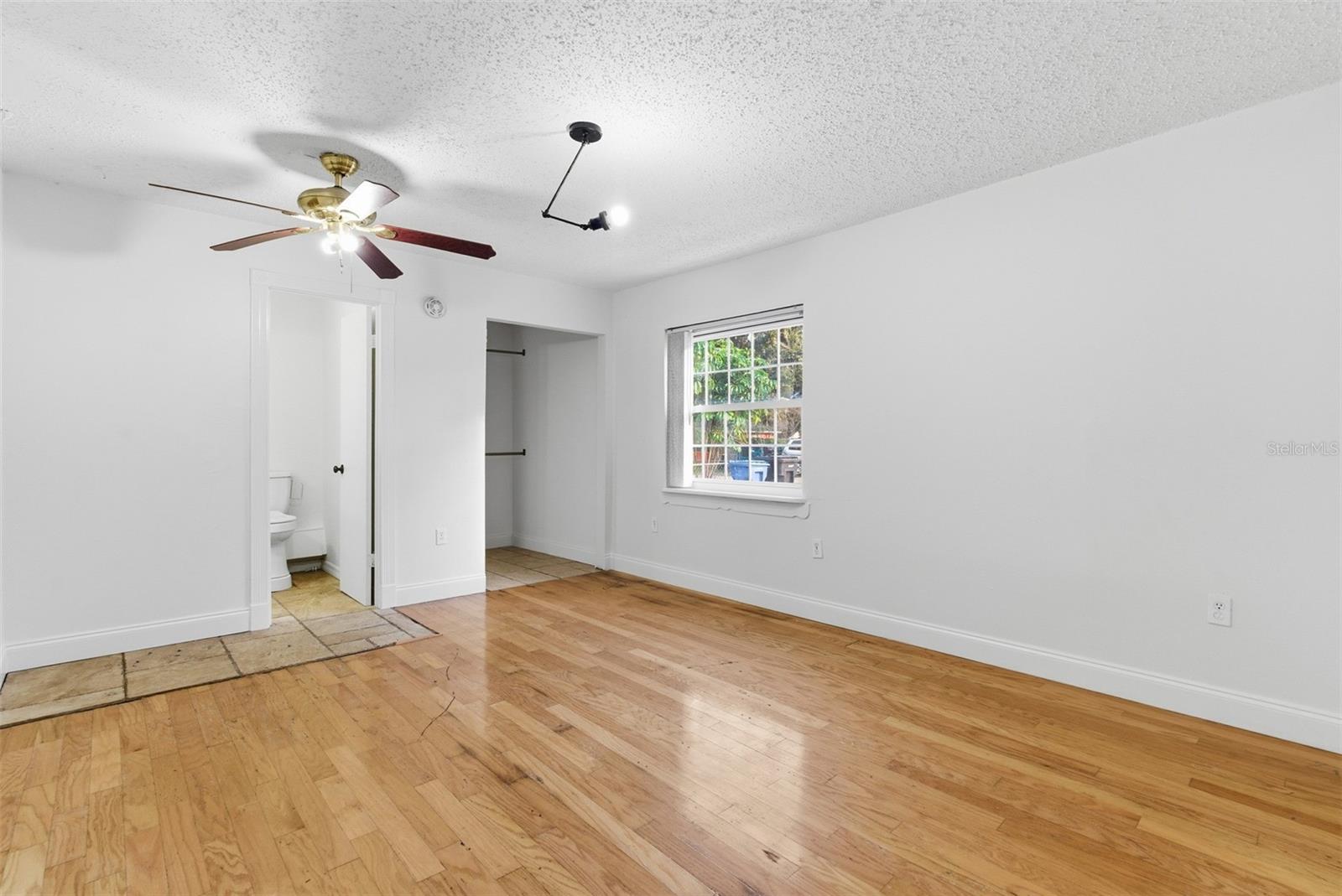 SEFFNER PARK - Residential Lease