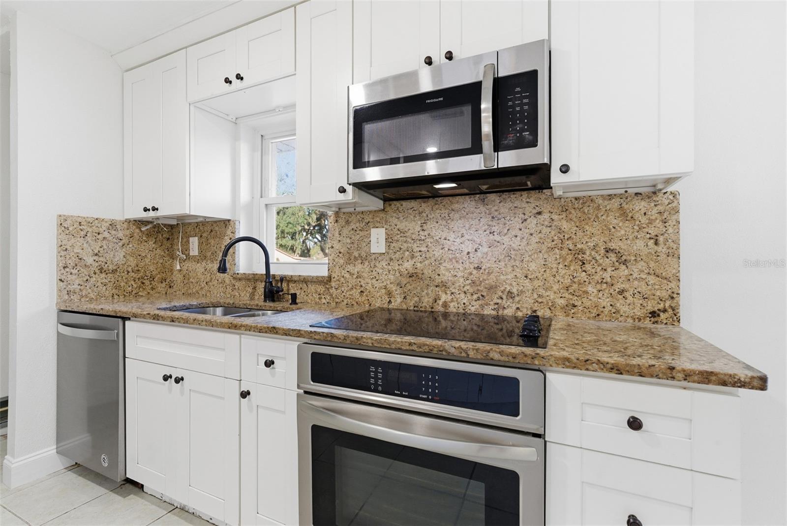 SEFFNER PARK - Residential Lease