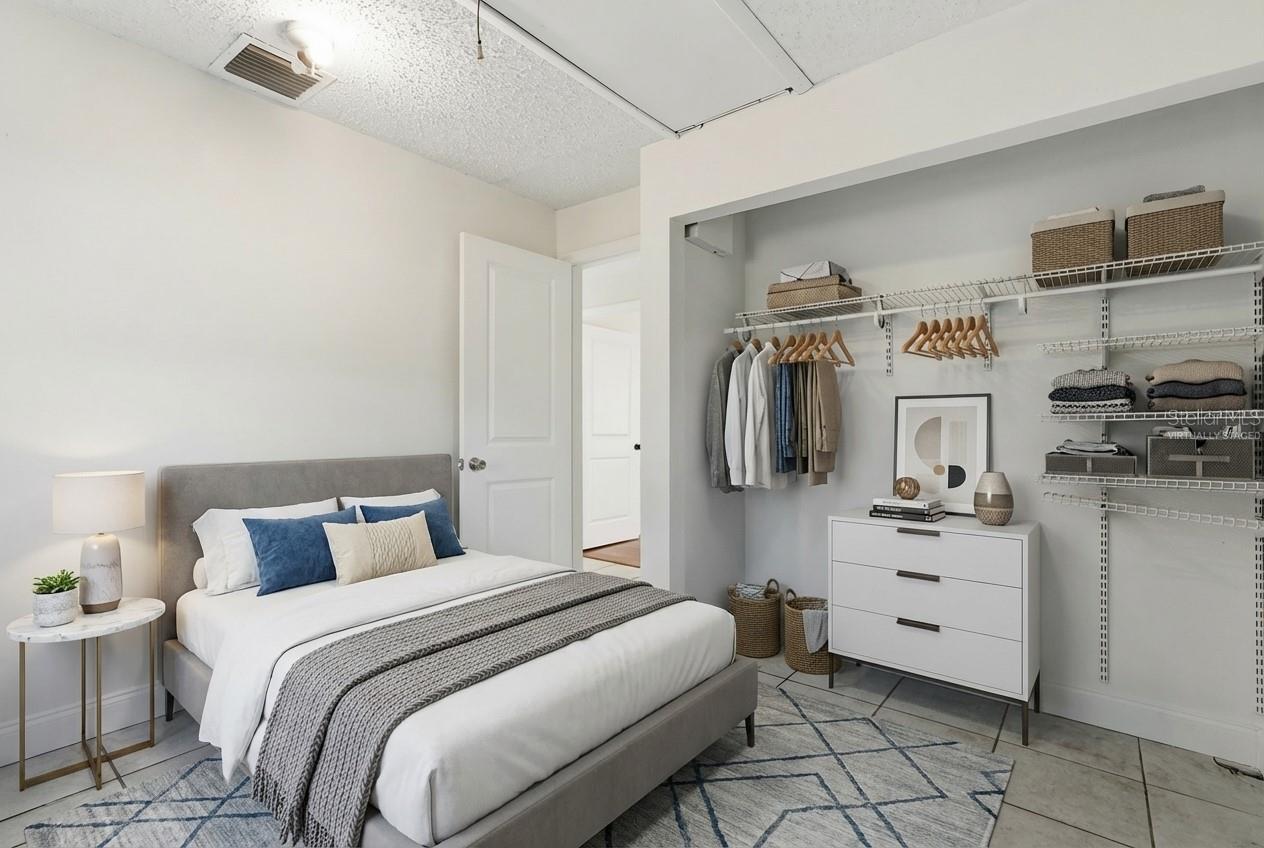 SEFFNER PARK - Residential Lease