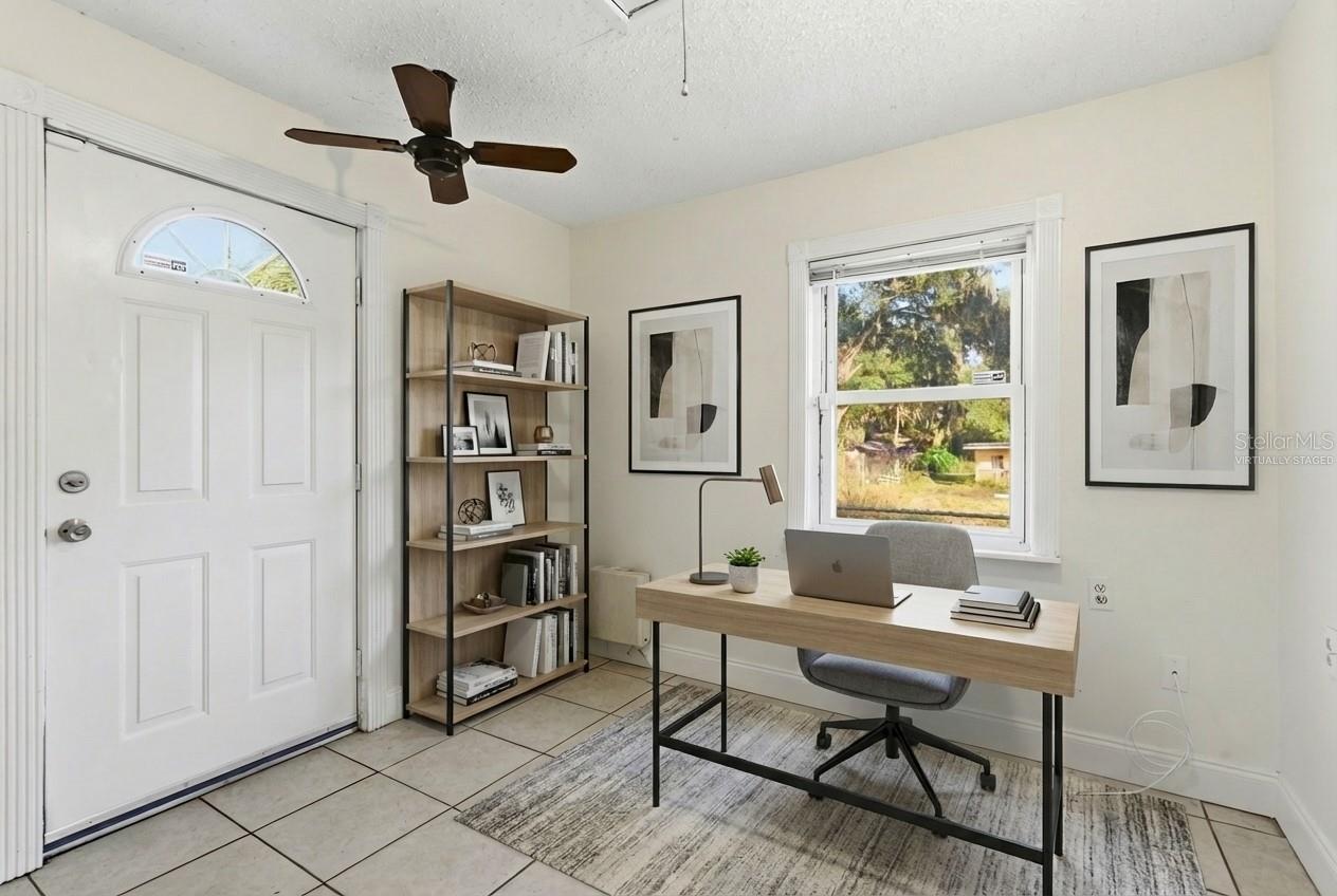 SEFFNER PARK - Residential Lease