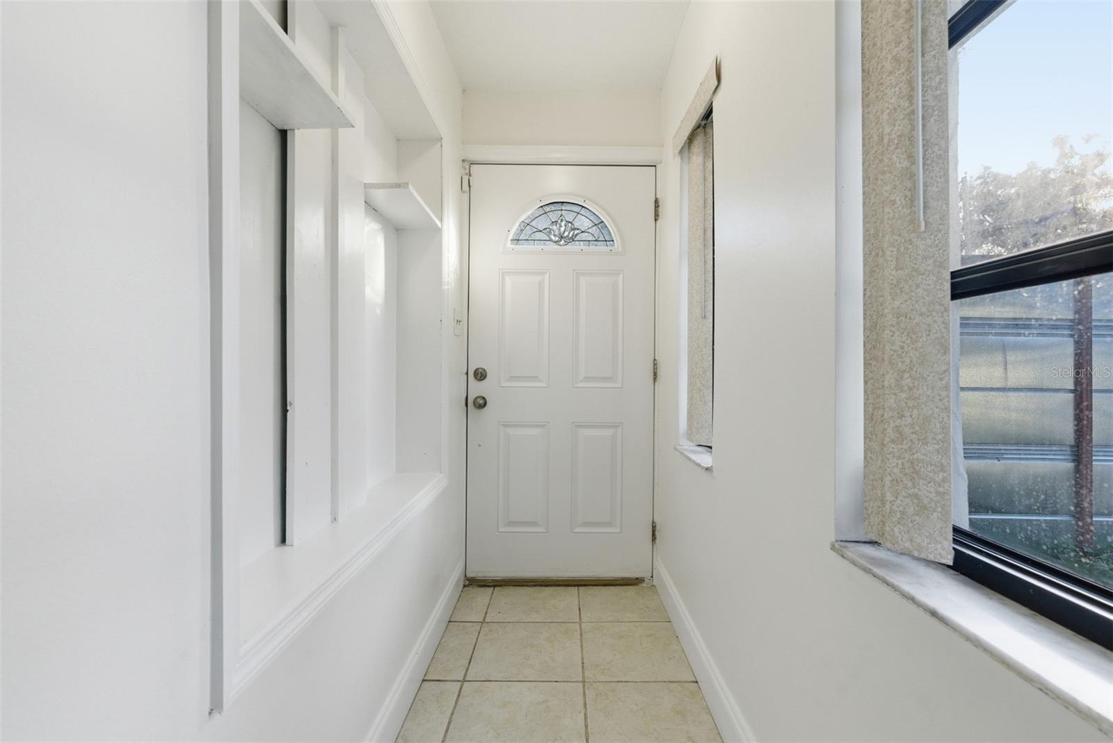 SEFFNER PARK - Residential Lease