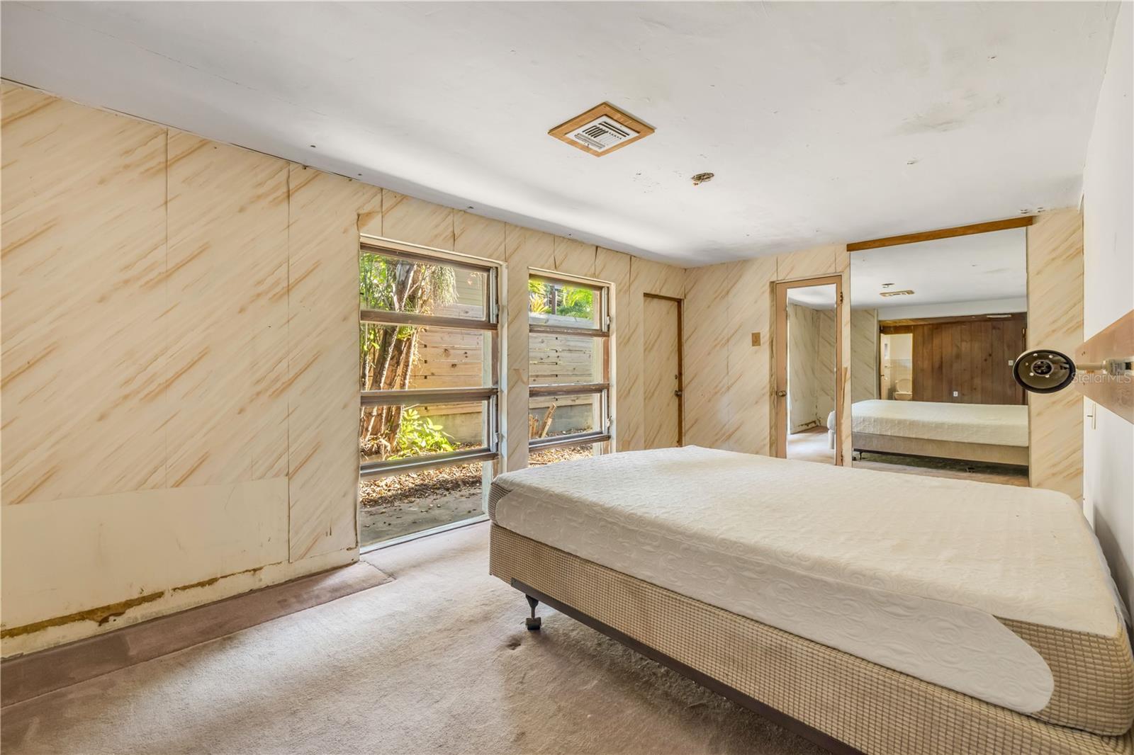 DETWILERS ADD 01 NEW SMYRNA BCH - Residential