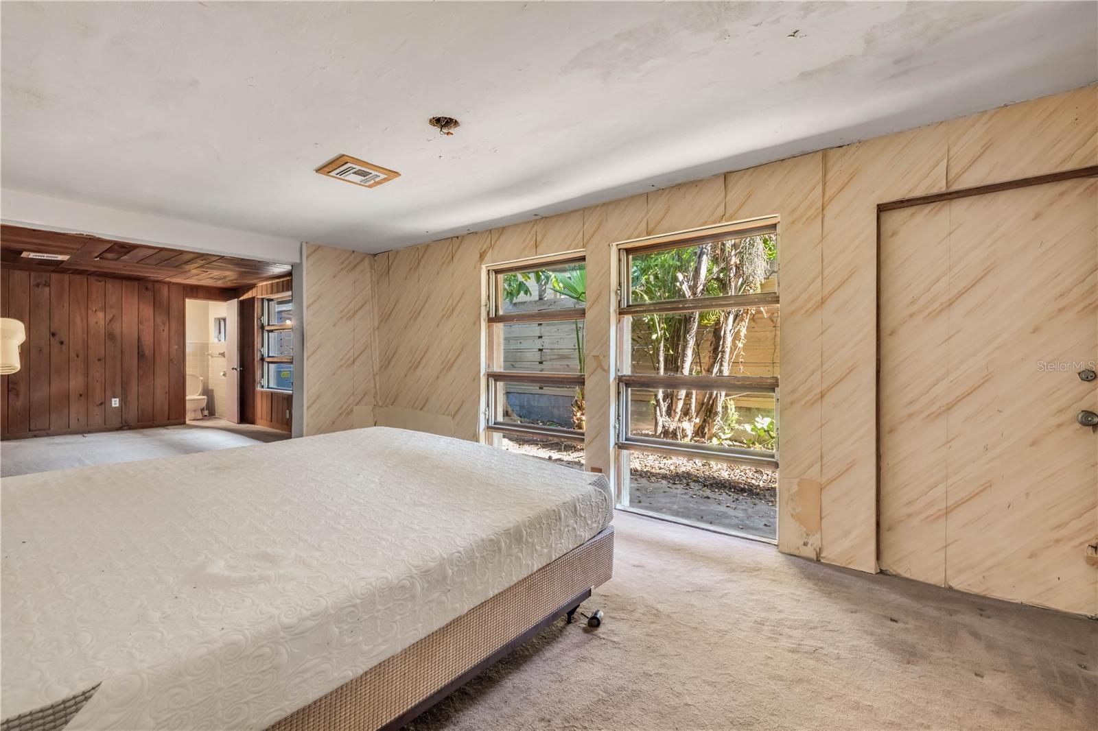 DETWILERS ADD 01 NEW SMYRNA BCH - Residential