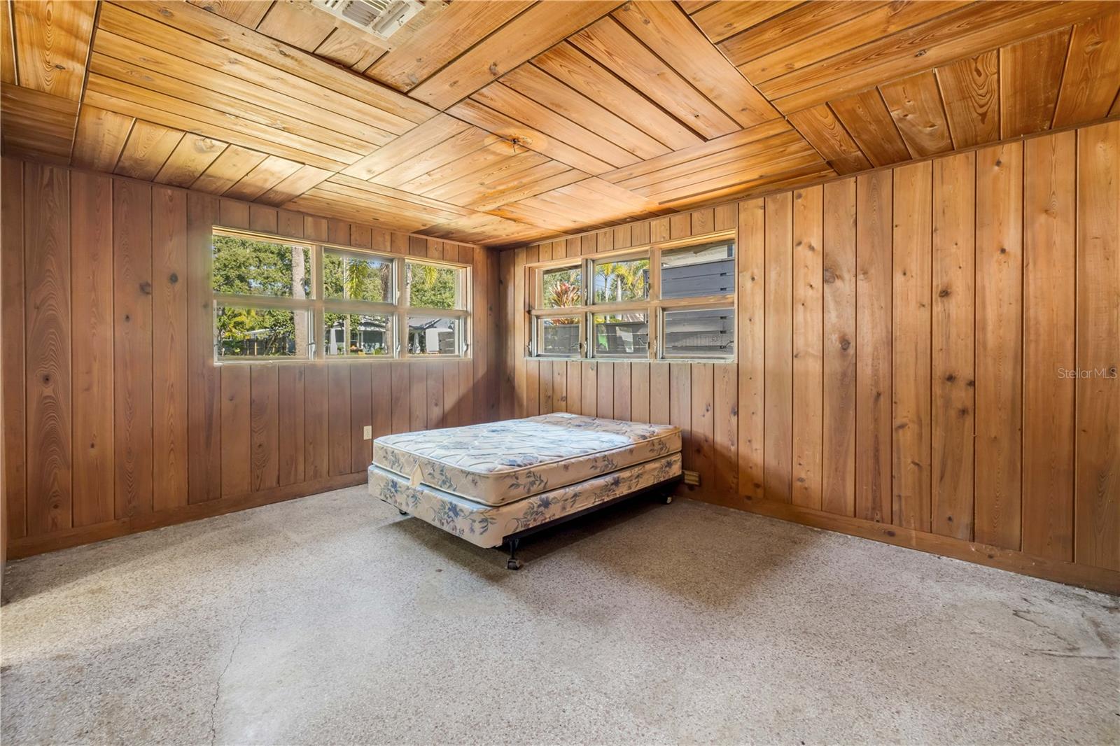 DETWILERS ADD 01 NEW SMYRNA BCH - Residential