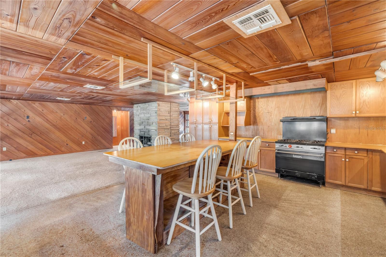 DETWILERS ADD 01 NEW SMYRNA BCH - Residential