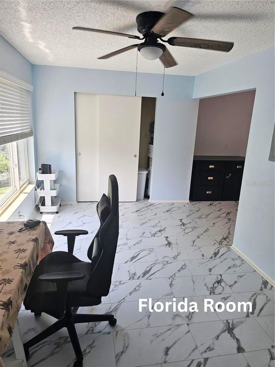 ON TOP OF THE WORLD - Residential Lease