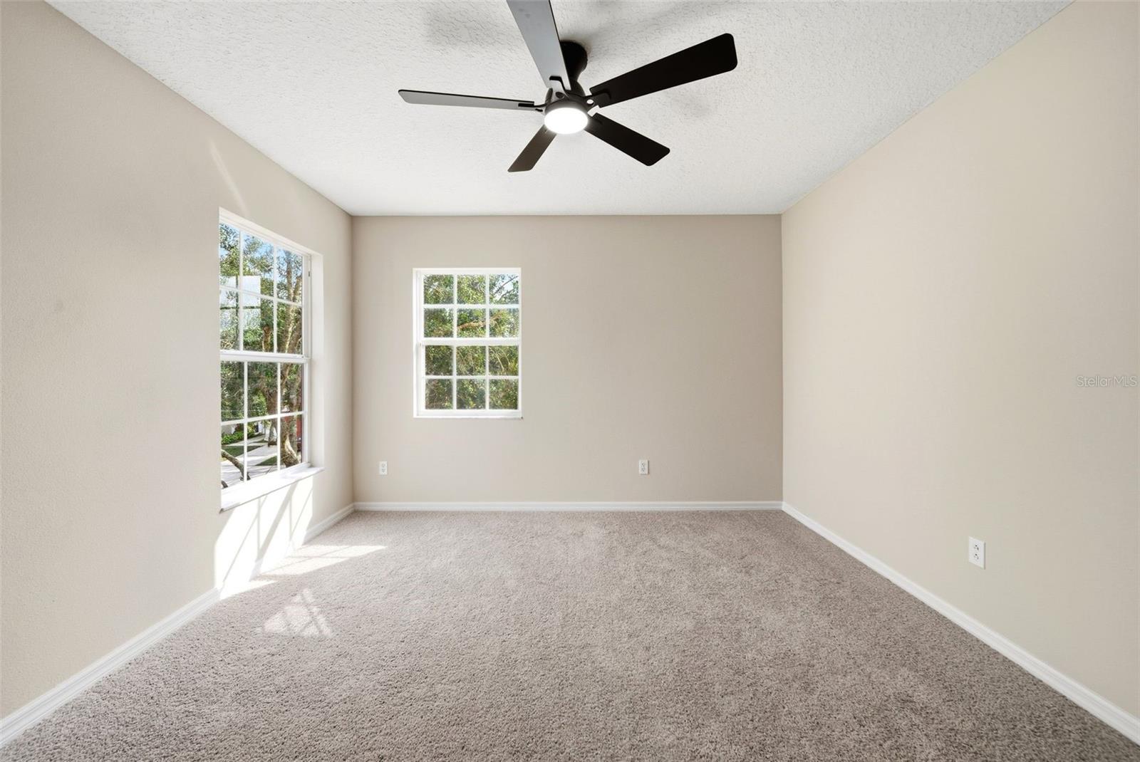 WEKIVA PARK TWNHMS - Residential