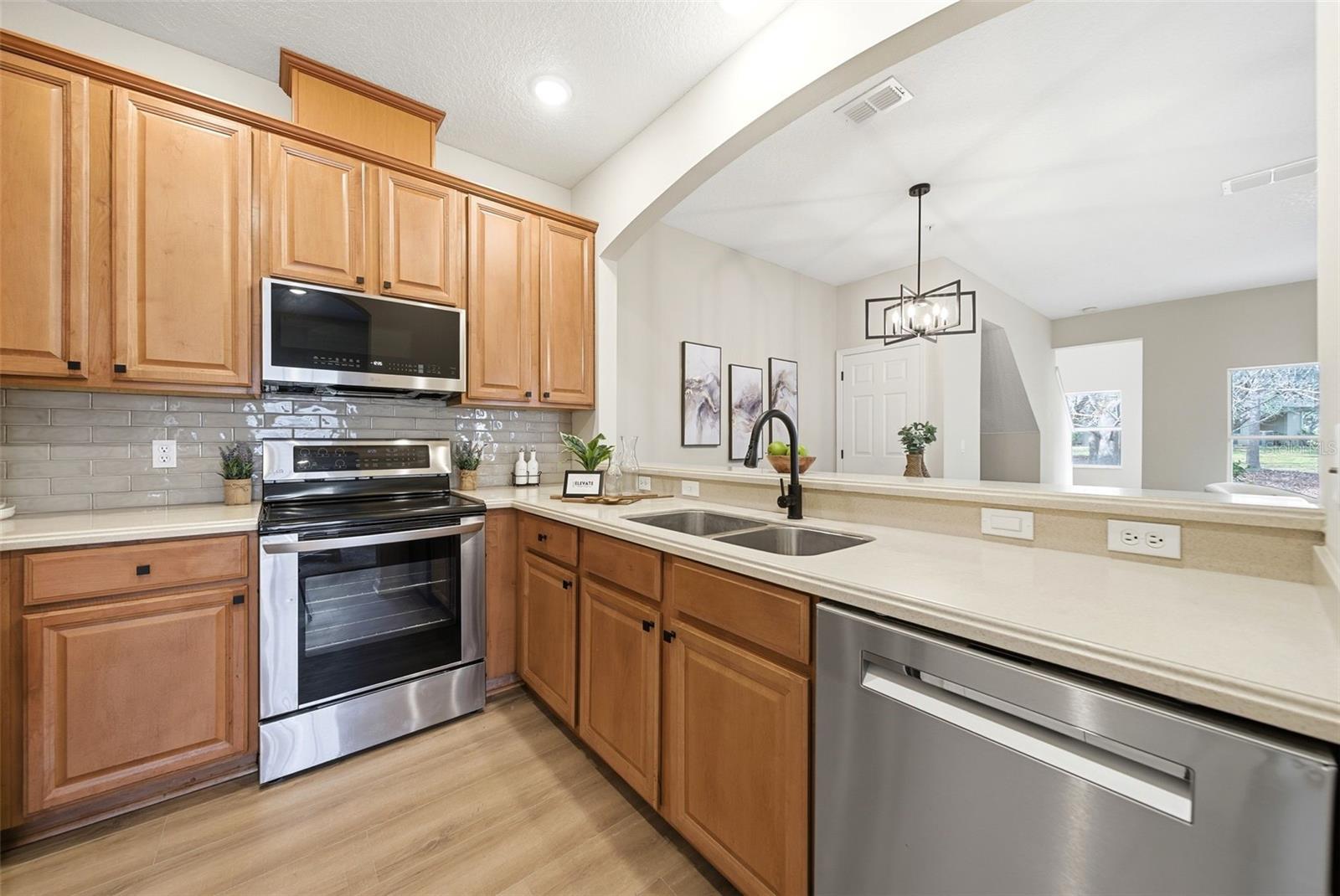 WEKIVA PARK TWNHMS - Residential