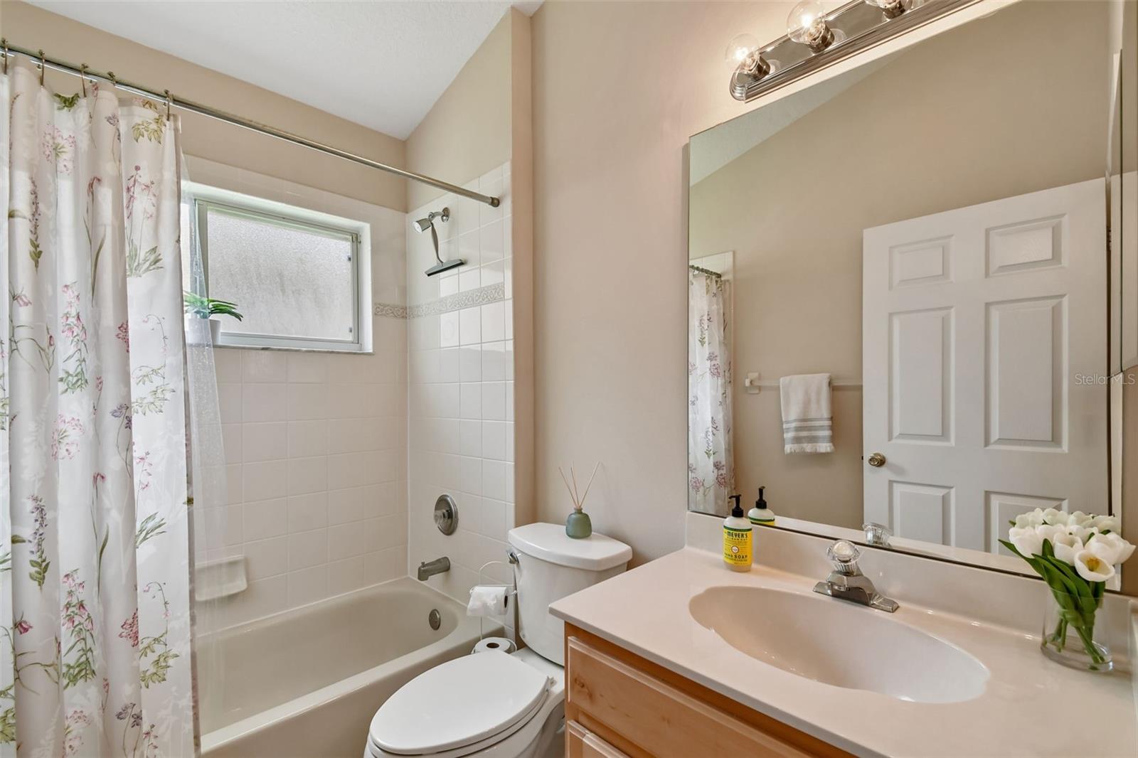 LOST LAKE ESTATES - Residential