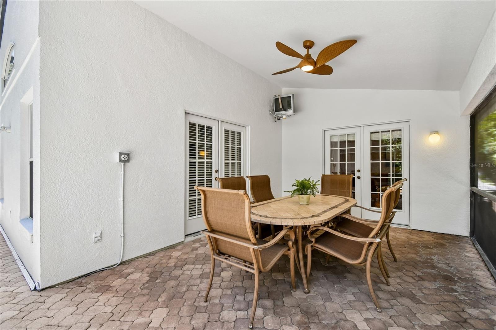 LOST LAKE ESTATES - Residential