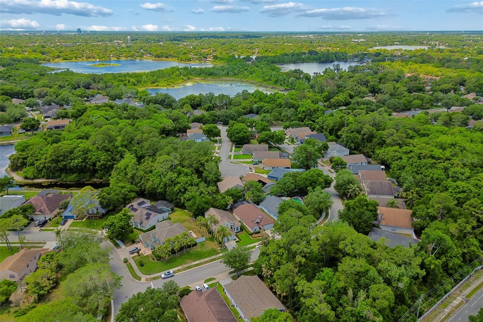 LOST LAKE ESTATES - Residential