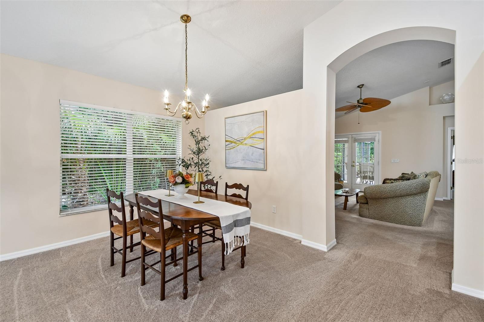 LOST LAKE ESTATES - Residential