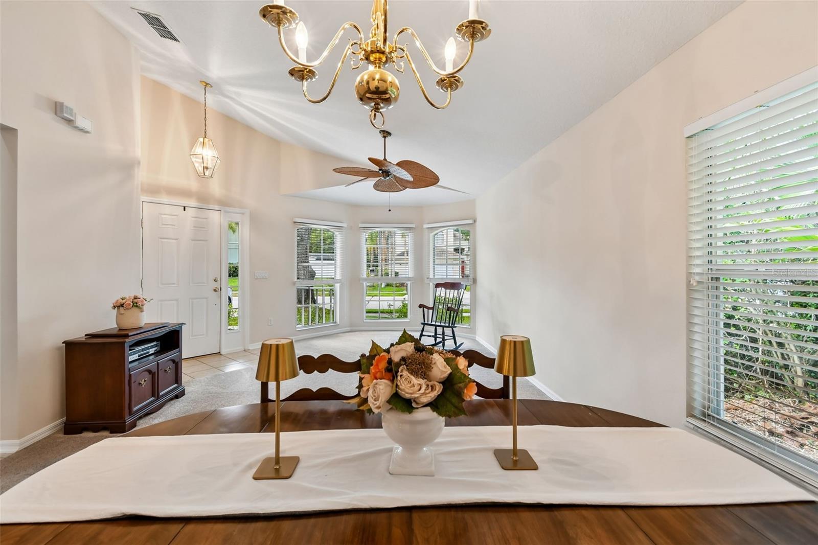 LOST LAKE ESTATES - Residential