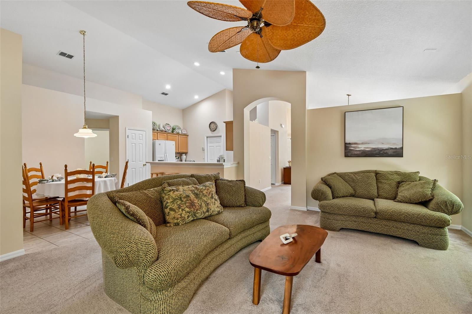 LOST LAKE ESTATES - Residential