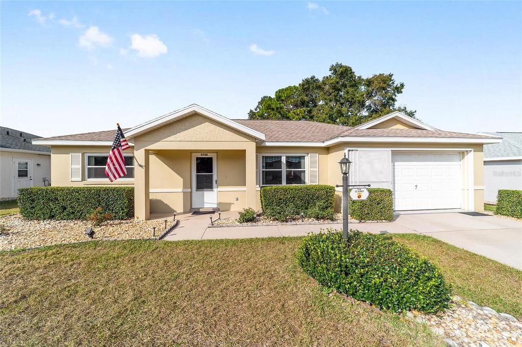 Photo of 9788 SW 99th Avenue, Ocala, FL 34481 (MLS # OM714174)