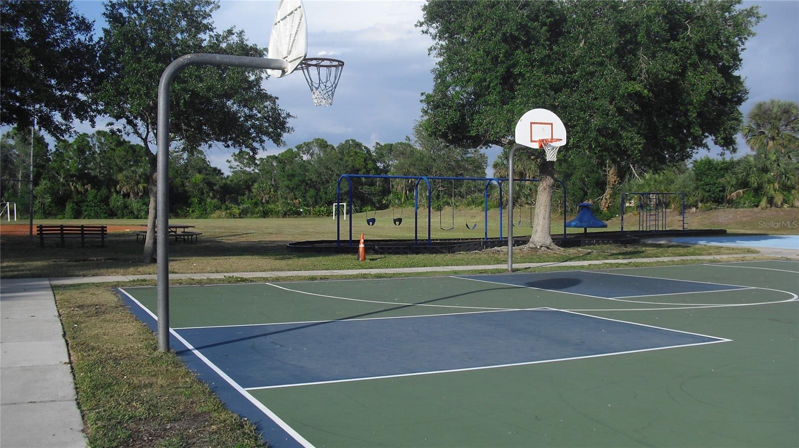 STONEYBROOK AT VENICE - Residential