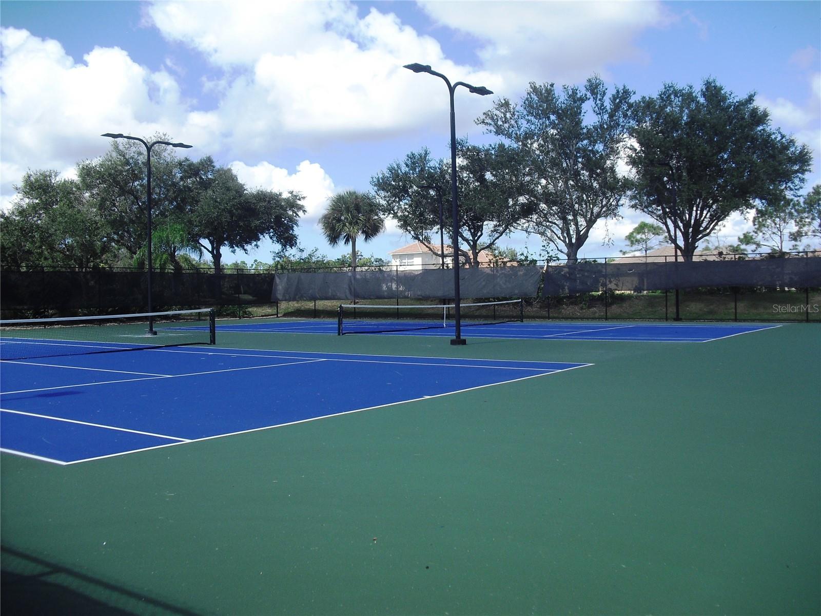 STONEYBROOK AT VENICE - Residential