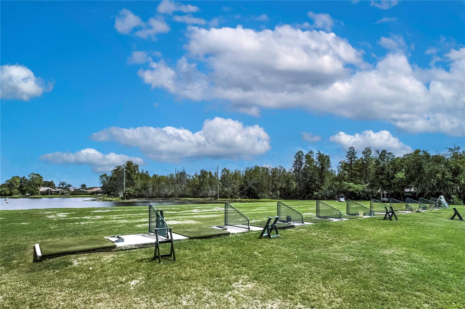 GROVES PH 02 CLUB VILLAS - Residential